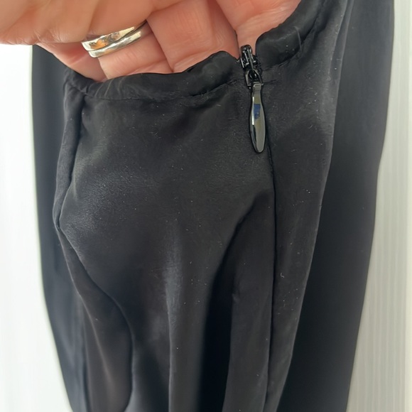 Gorgeous black silk beaded top - Picture 8 of 10